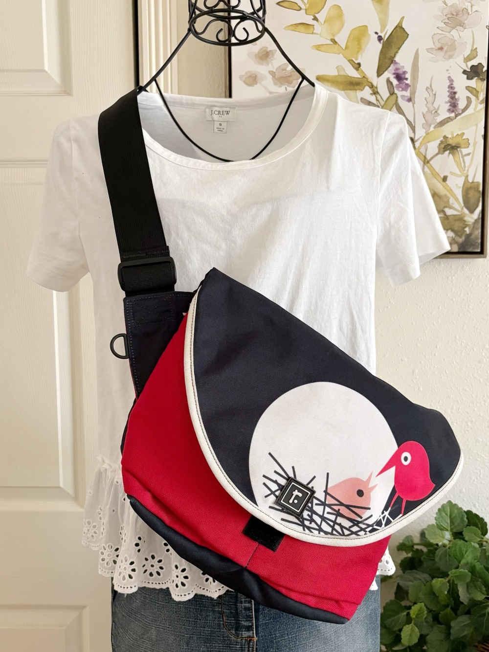 Rickshaw Bagworks Bird Messenger Crossbody Bag Funny Pack Red Black Canvas SF